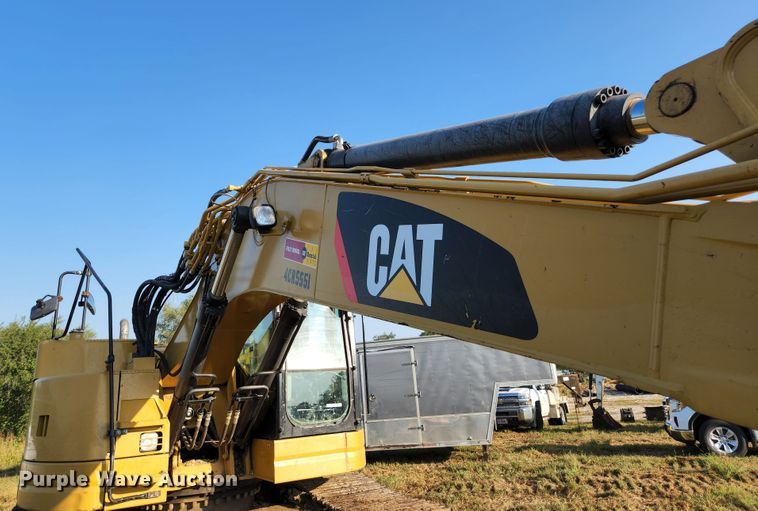 image for item MU9247 2014 Caterpillar 321D LCR  excavator