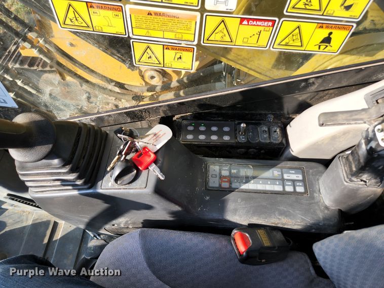 image for item MU9247 2014 Caterpillar 321D LCR  excavator