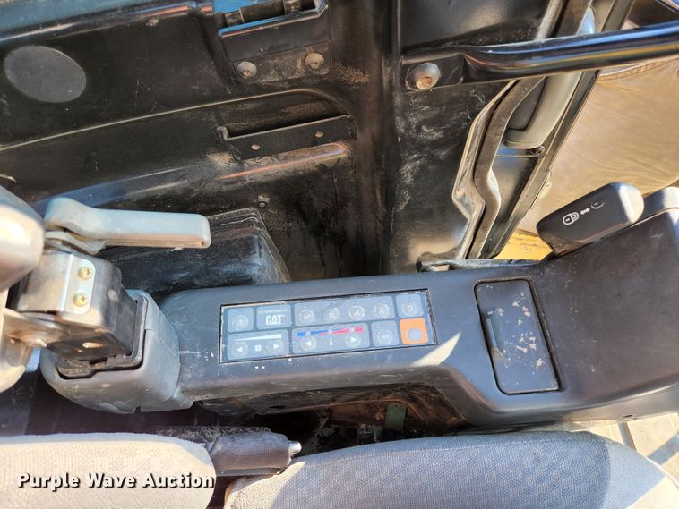 image for item MU9247 2014 Caterpillar 321D LCR  excavator