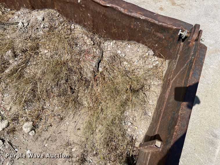 image for item MU9248 2002 Ford F750 Super Duty XL  dump truck