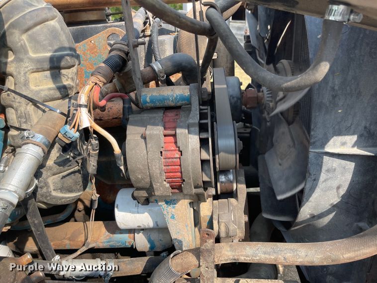 image for item MU9262 1998 International 4900  dump truck