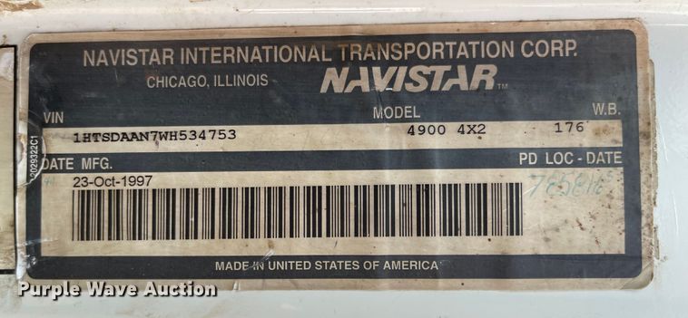 image for item MU9262 1998 International 4900  dump truck