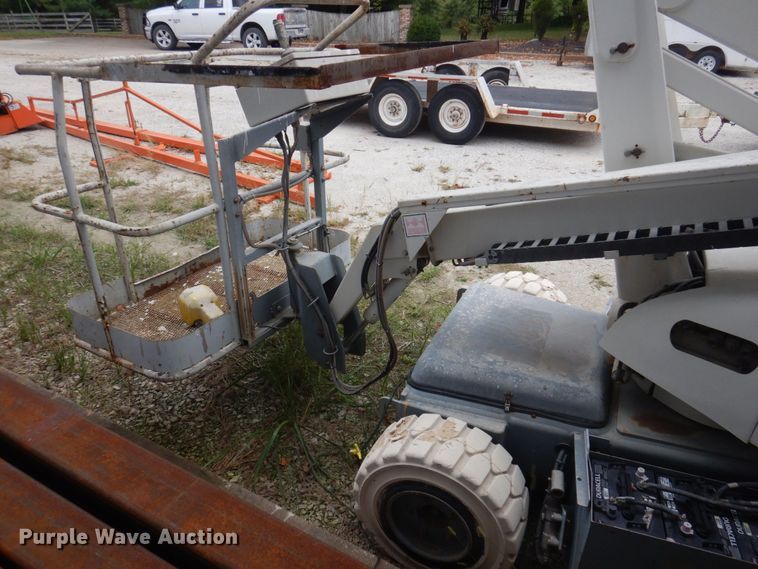 image for item MU9755 1998 Terex TA33E  boom lift