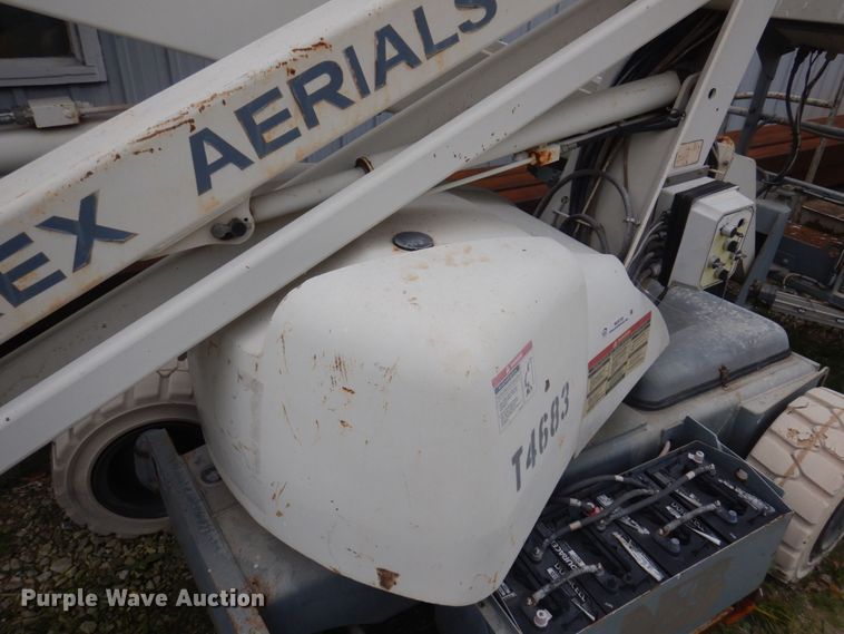 image for item MU9755 1998 Terex TA33E  boom lift