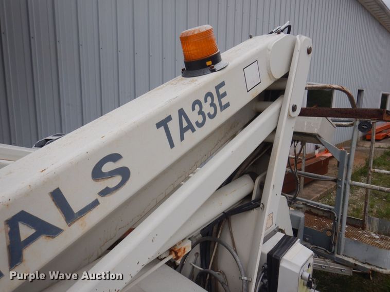 image for item MU9755 1998 Terex TA33E  boom lift