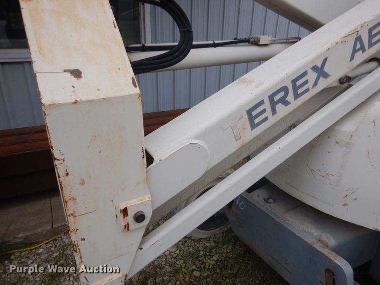 image for item MU9755 1998 Terex TA33E  boom lift