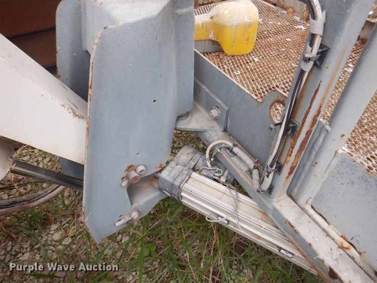 image for item MU9755 1998 Terex TA33E  boom lift