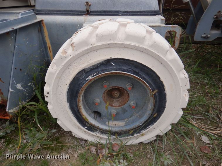 image for item MU9755 1998 Terex TA33E  boom lift