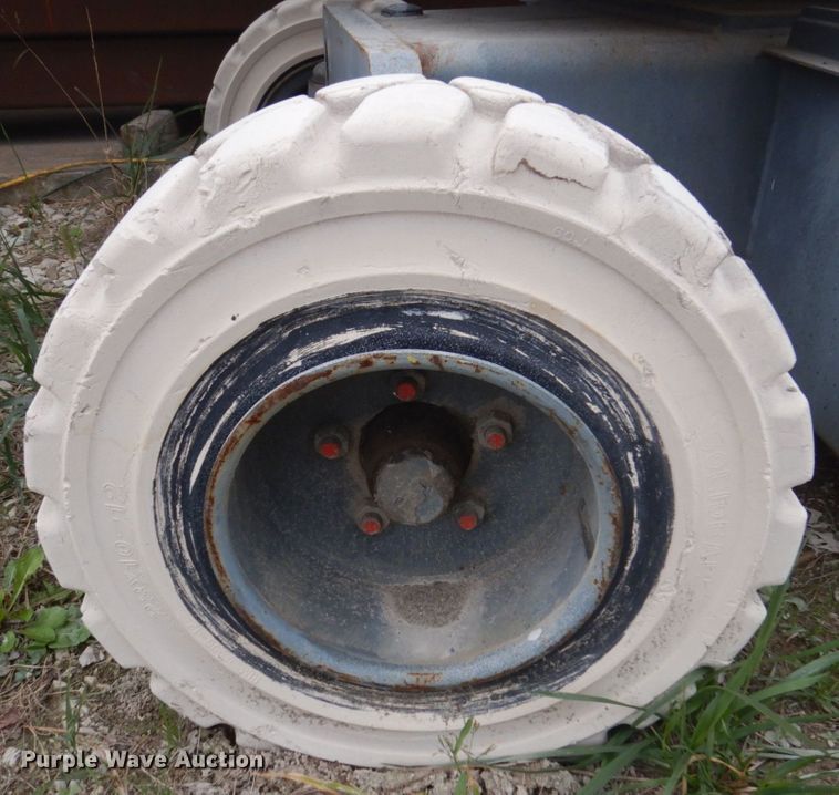 image for item MU9755 1998 Terex TA33E  boom lift