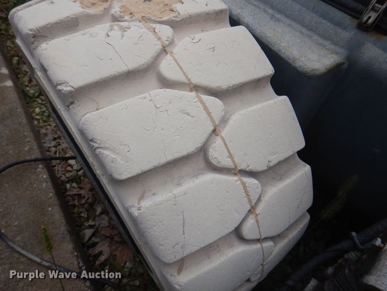 image for item MU9755 1998 Terex TA33E  boom lift