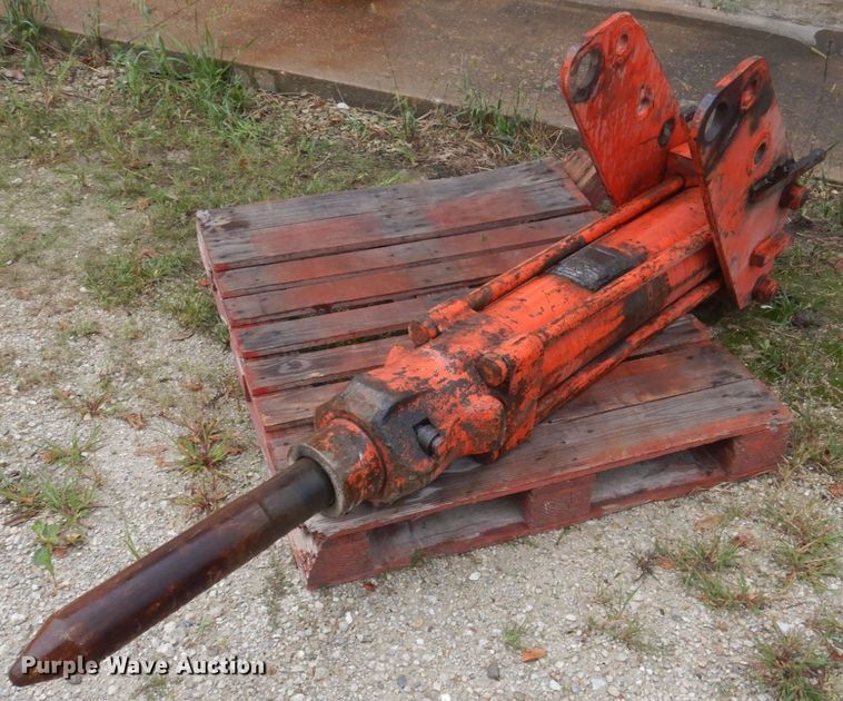 image for item MU9757 Pneumatic breaker