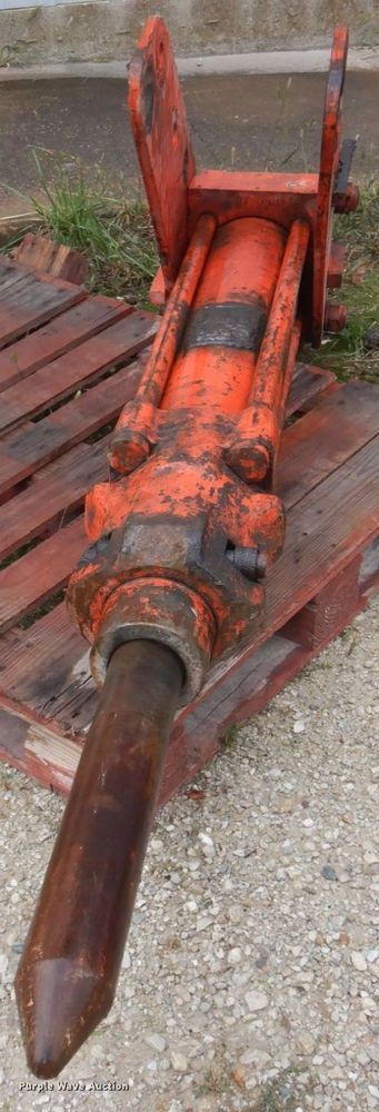 image for item MU9757 Pneumatic breaker