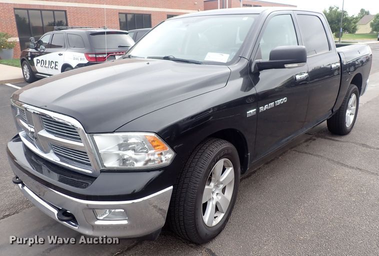 image for item DG2669 2011 Dodge Ram 1500  Crew Cab pickup truck