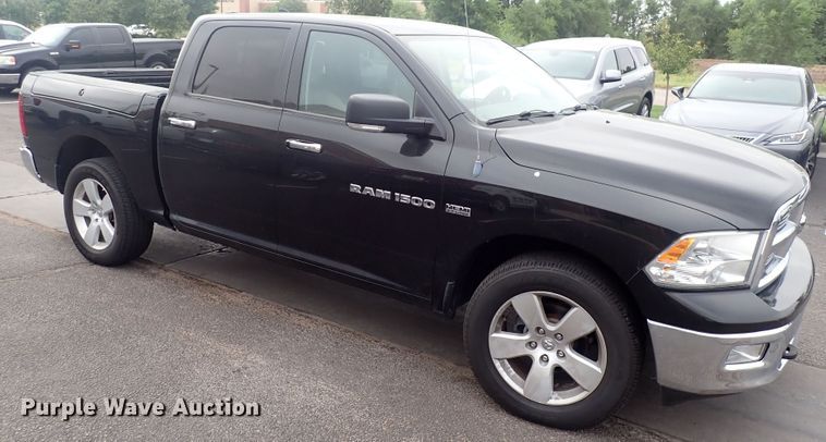 image for item DG2669 2011 Dodge Ram 1500  Crew Cab pickup truck