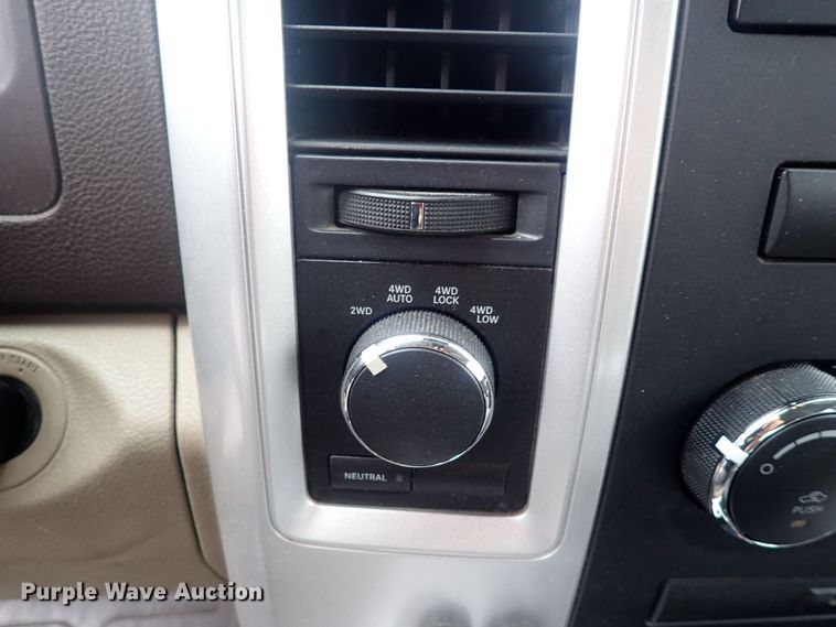 image for item DG2669 2011 Dodge Ram 1500  Crew Cab pickup truck