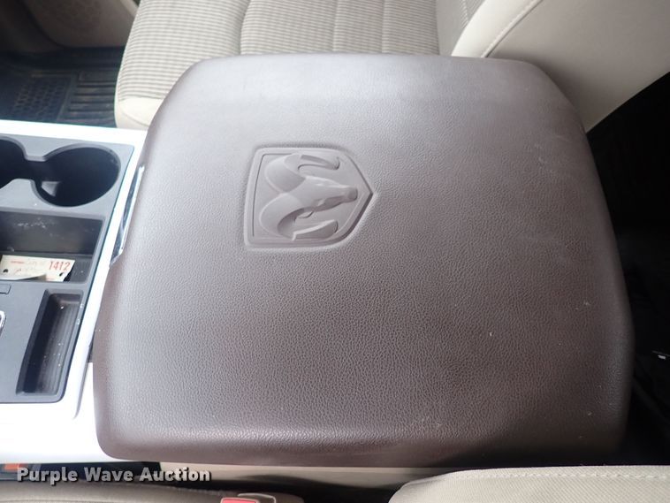 image for item DG2669 2011 Dodge Ram 1500  Crew Cab pickup truck