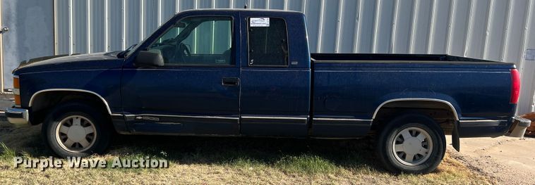 image for item DJ7709 1998 Chevrolet C1500  Ext. Cab pickup truck