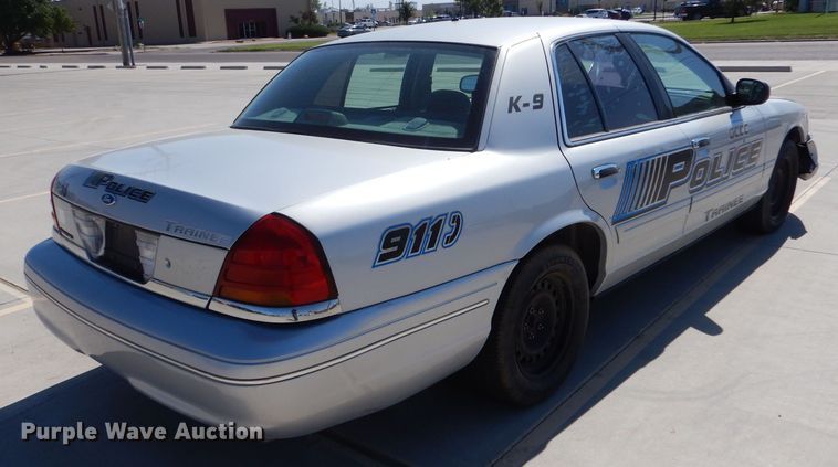 image for item DM2505 2001 Ford Crown Victoria Police Interceptor