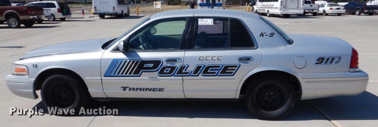 image for item DM2505 2001 Ford Crown Victoria Police Interceptor
