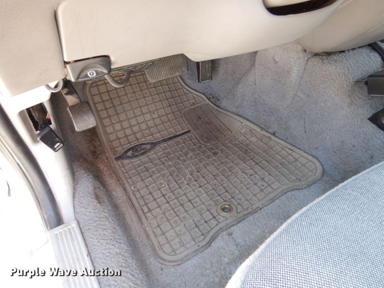 image for item DM2505 2001 Ford Crown Victoria Police Interceptor