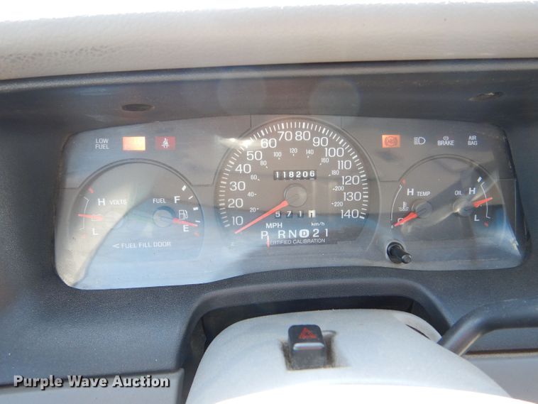 image for item DM2505 2001 Ford Crown Victoria Police Interceptor