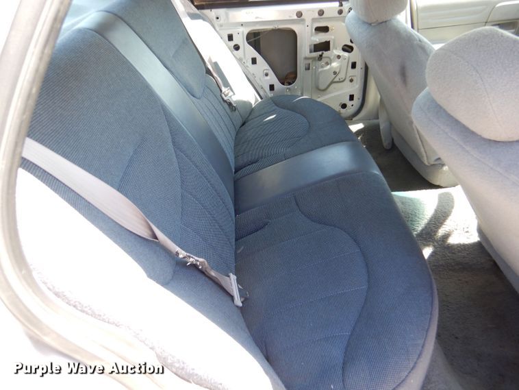 image for item DM2505 2001 Ford Crown Victoria Police Interceptor