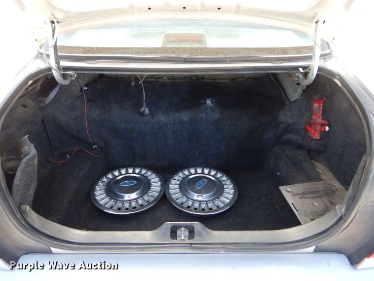 image for item DM2505 2001 Ford Crown Victoria Police Interceptor