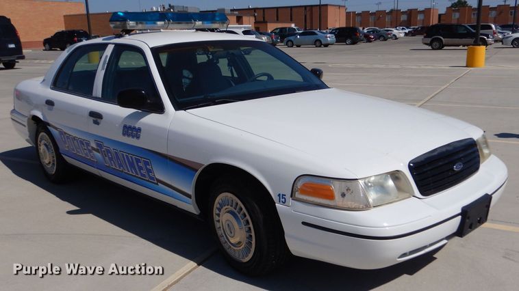 image for item DM2506 1999 Ford Crown Victoria Police Interceptor