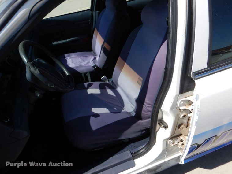 image for item DM2506 1999 Ford Crown Victoria Police Interceptor