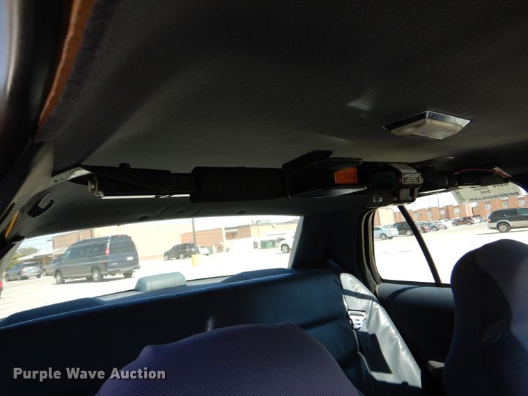 image for item DM2506 1999 Ford Crown Victoria Police Interceptor