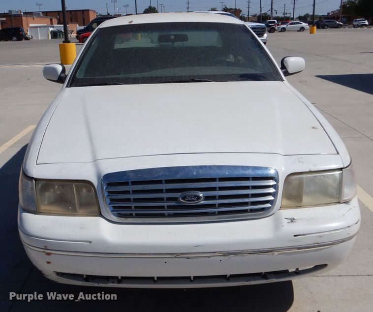 image for item DM2507 1999 Ford Crown Victoria Police Interceptor