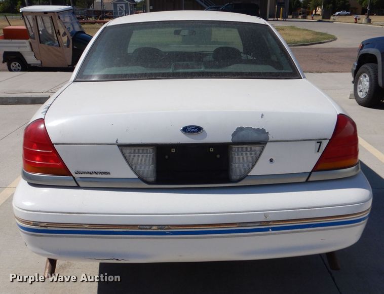 image for item DM2507 1999 Ford Crown Victoria Police Interceptor