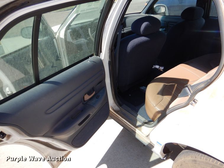 image for item DM2507 1999 Ford Crown Victoria Police Interceptor