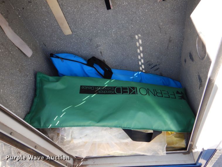 image for item DM2511 1996 Ford E350  ambulance