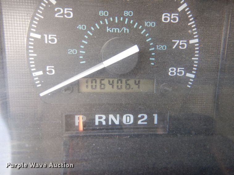 image for item DM2511 1996 Ford E350  ambulance