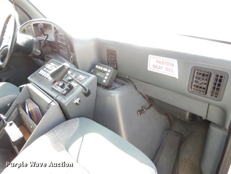 image for item DM2511 1996 Ford E350  ambulance