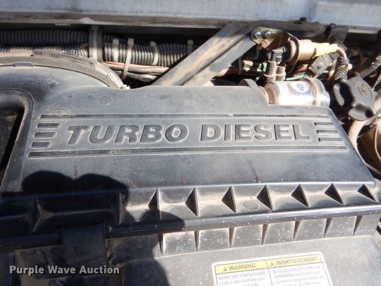 image for item DM2511 1996 Ford E350  ambulance