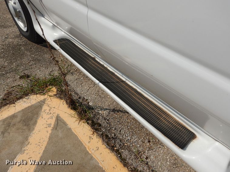 image for item DM3120 2005 Ford E250  van