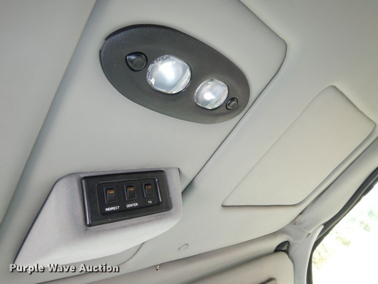 image for item DM3120 2005 Ford E250  van