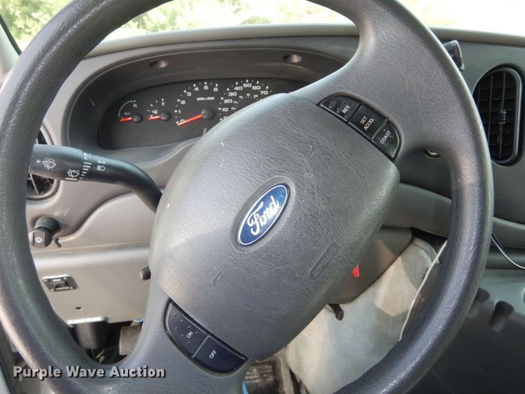 image for item DM3120 2005 Ford E250  van