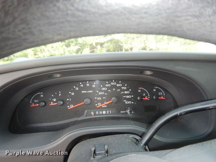 image for item DM3120 2005 Ford E250  van