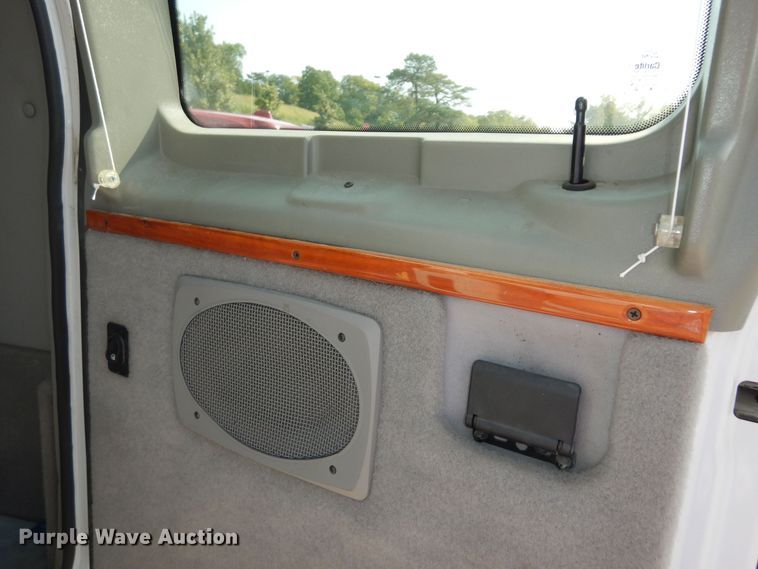 image for item DM3120 2005 Ford E250  van