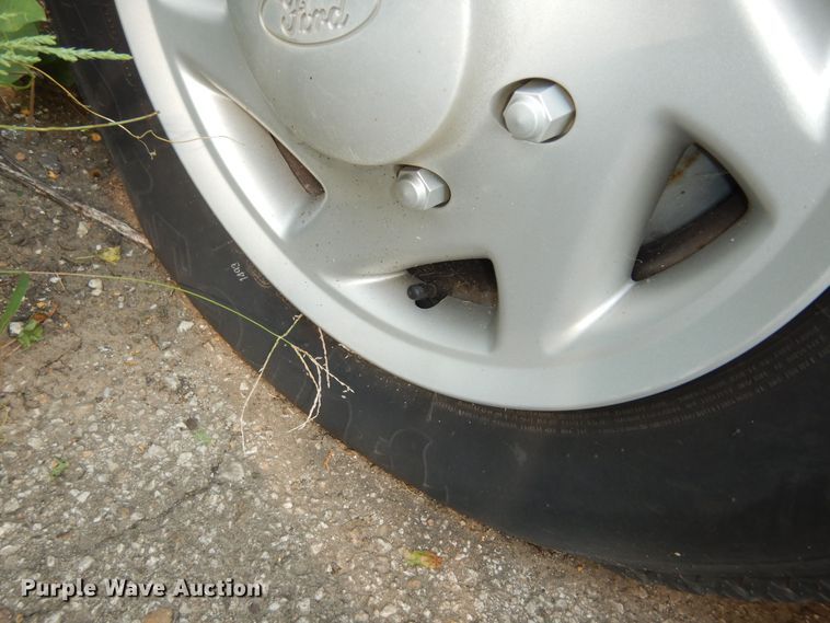 image for item DM3120 2005 Ford E250  van