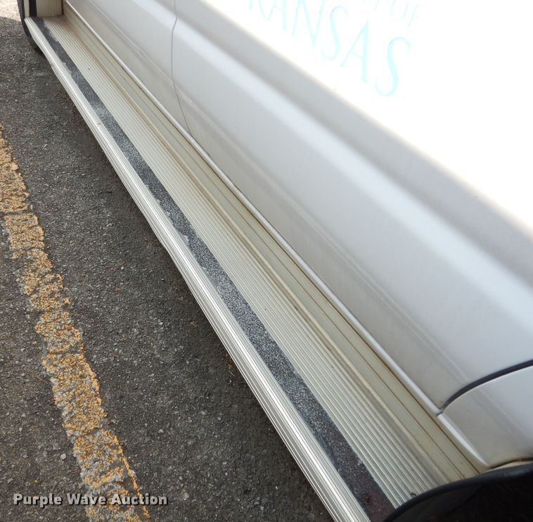 image for item DM3121 1998 Ford E250  van