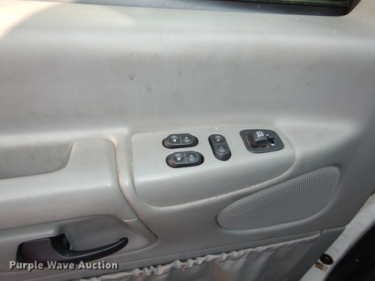 image for item DM3121 1998 Ford E250  van