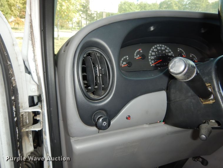 image for item DM3121 1998 Ford E250  van