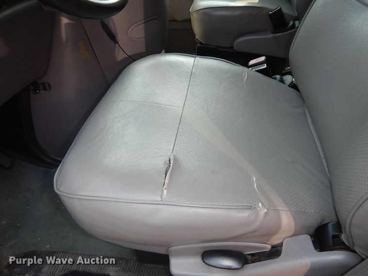 image for item DM3121 1998 Ford E250  van