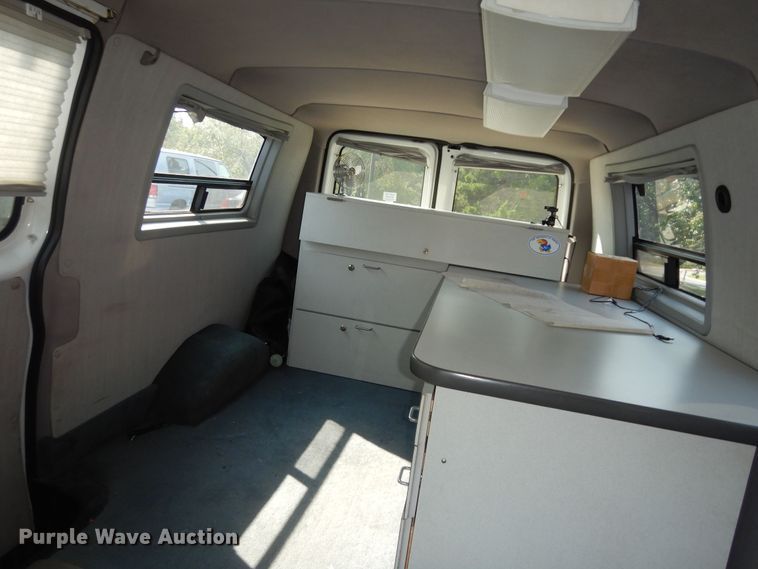 image for item DM3121 1998 Ford E250  van