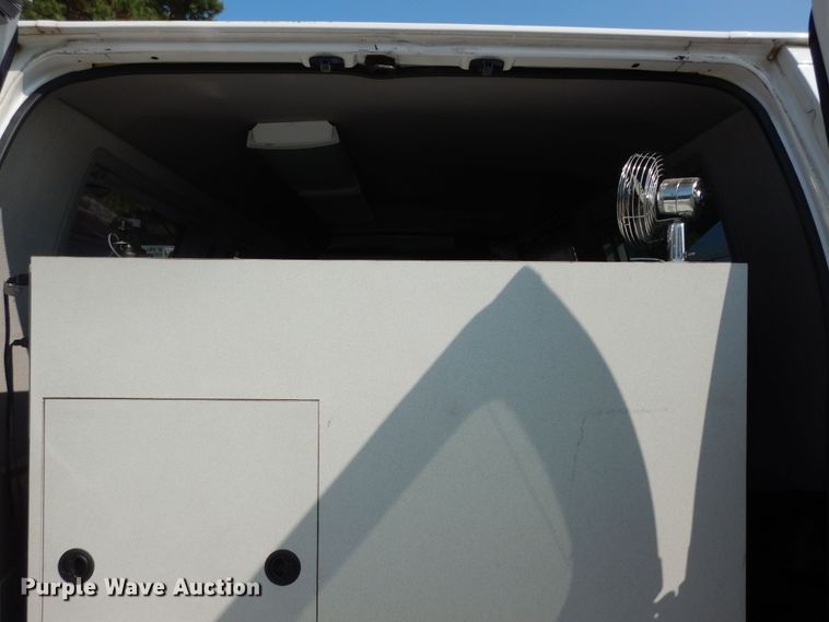 image for item DM3121 1998 Ford E250  van