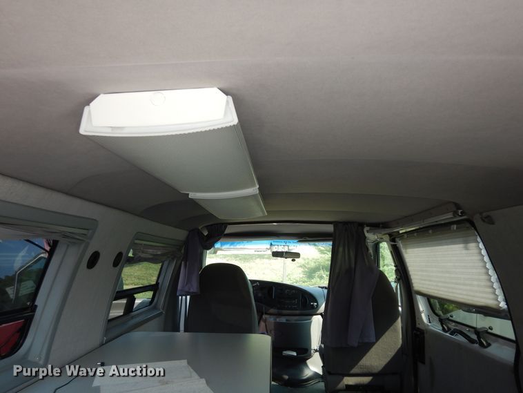 image for item DM3121 1998 Ford E250  van